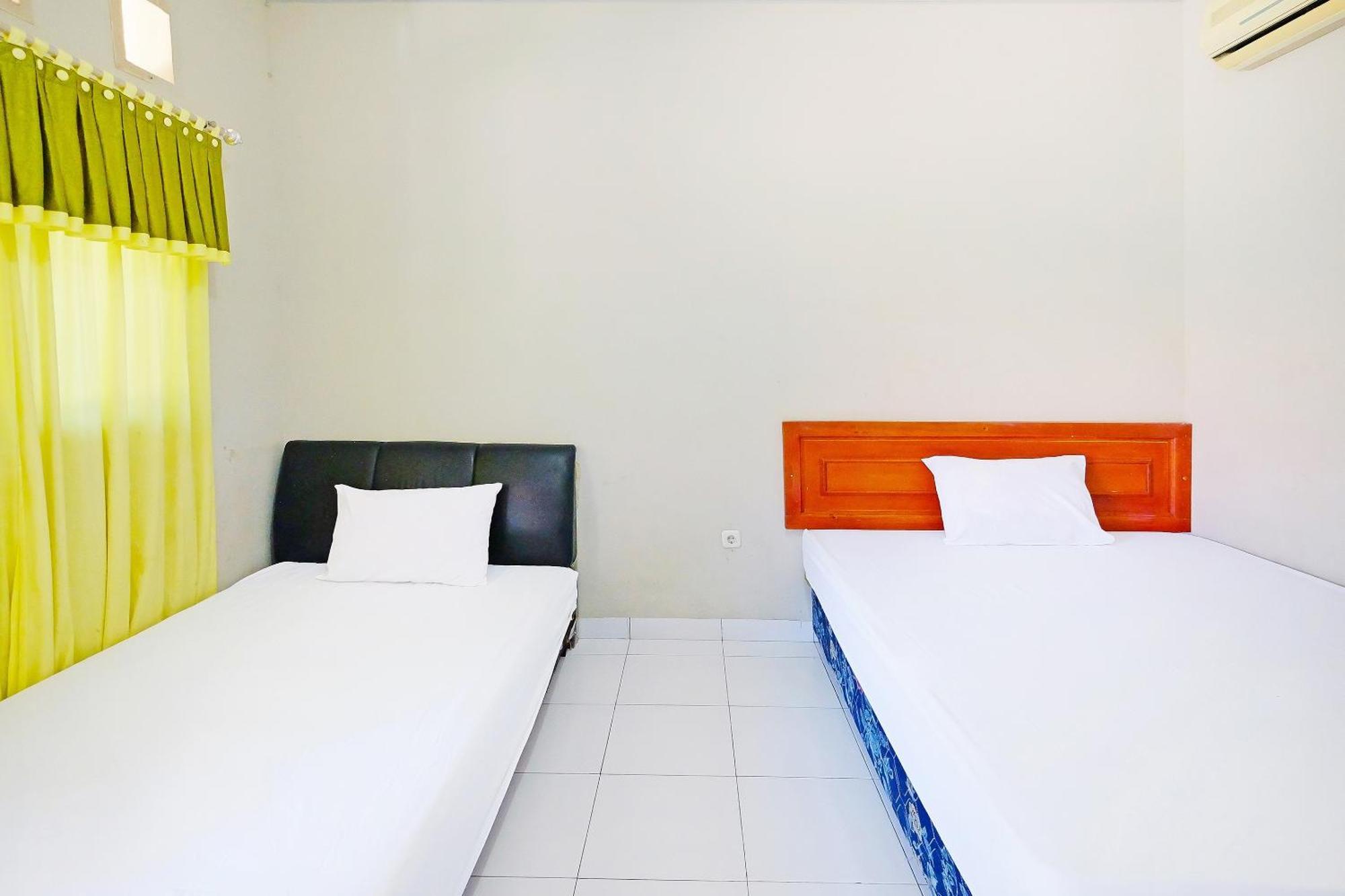 Collection O 91046 Hotel Remaja Indah Masamba Exteriér fotografie