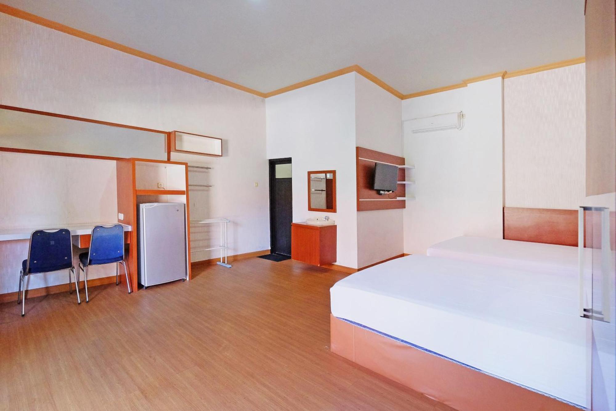 Collection O 91046 Hotel Remaja Indah Masamba Exteriér fotografie
